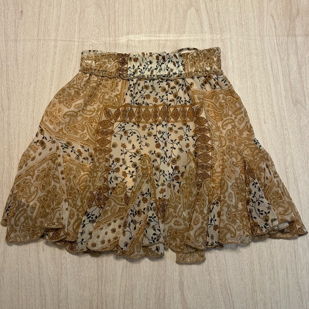 Hello Molly Tan Paisley Skirt NWT - Picture 5 of 8